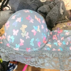 Butterfly 🦋 Victoria Secret Strapless Bra